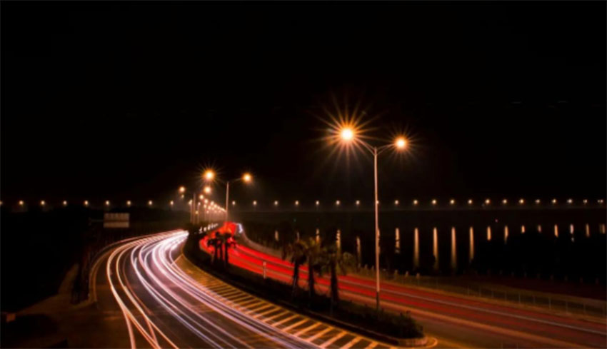 1648822624757165.jpg 艾木传媒操作简单实用性强手机拍慢门光绘的小技巧